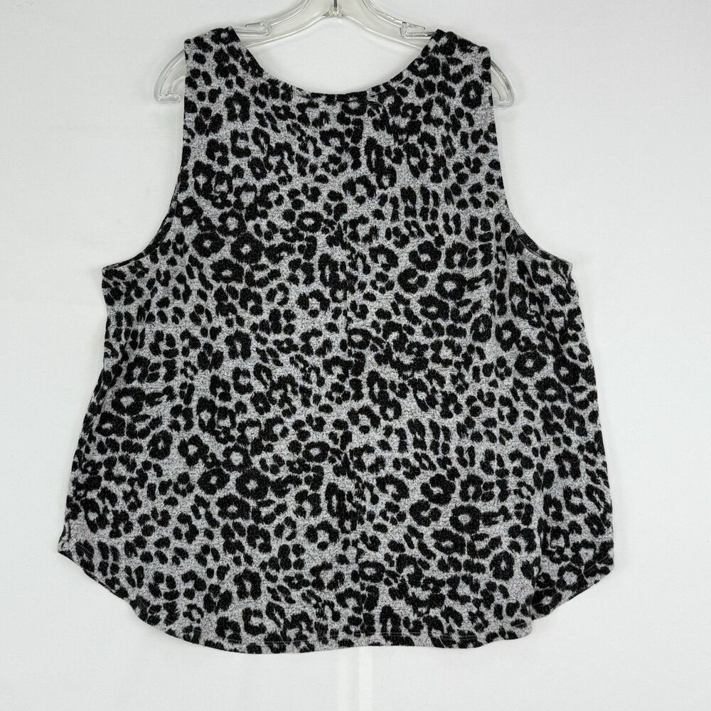 New York & Company Knit Animal Print Tank Top Women’s Size 2XL Grey - Picture 7 of 10